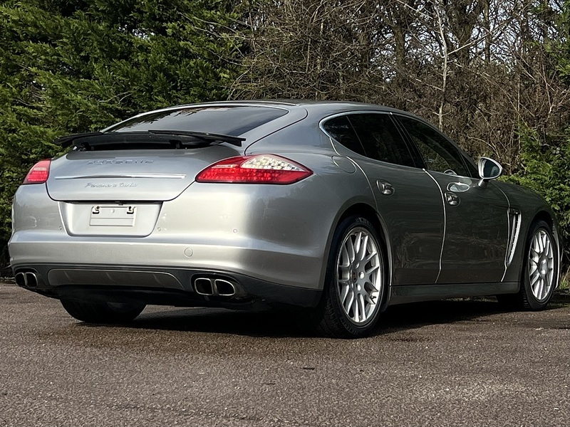 Porsche Panamera V8 Turbo Pdk - U11652