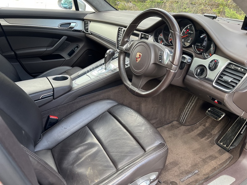 Porsche Panamera V8 Turbo Pdk - U11652