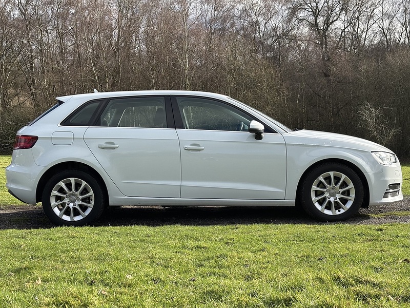 Audi A3 Sportback Tfsi Sport - U11654