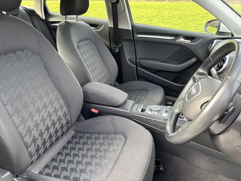 Audi A3 Sportback Tfsi Sport - U11654