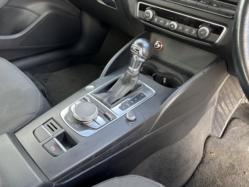 Audi A3 Sportback Tfsi Sport - U11654