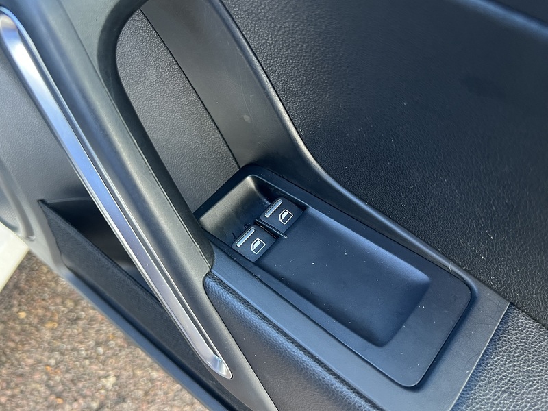 Volkswagen Beetle Design Leather Package - U11656