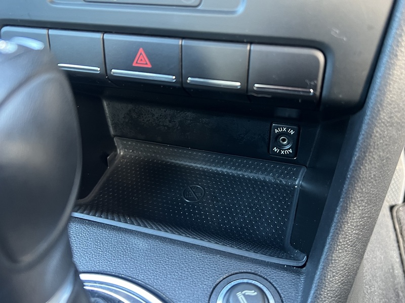 Volkswagen Beetle Design Leather Package - U11656