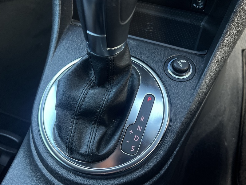 Volkswagen Beetle Design Leather Package - U11656