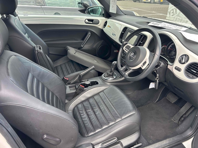 Volkswagen Beetle Design Leather Package - U11656