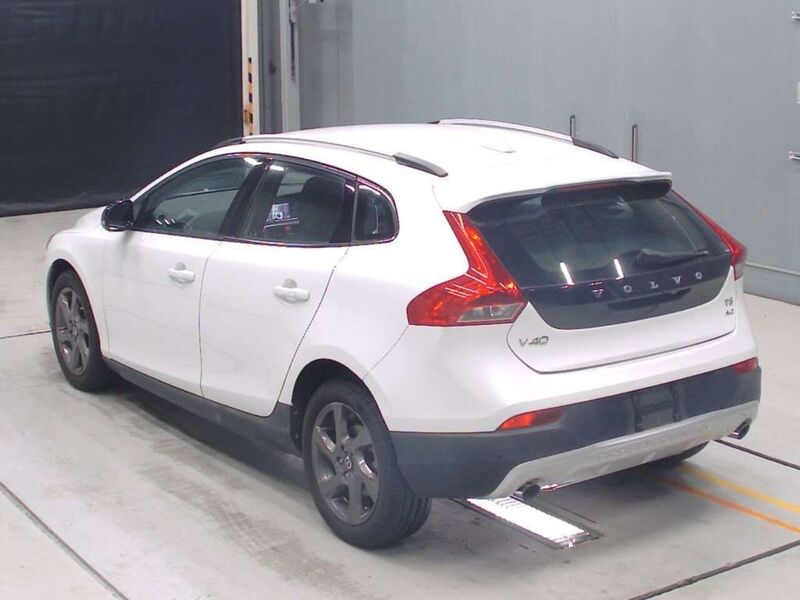 Volvo V40 T5 Cross Country Pro Awd - U11658