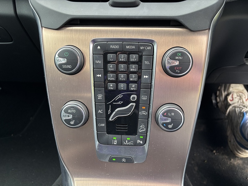 Volvo V40 T5 Cross Country Pro Awd - U11658