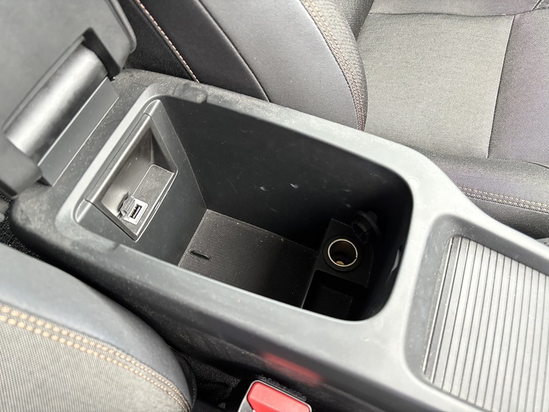 Volvo V40 T5 Cross Country Pro Awd - U11658