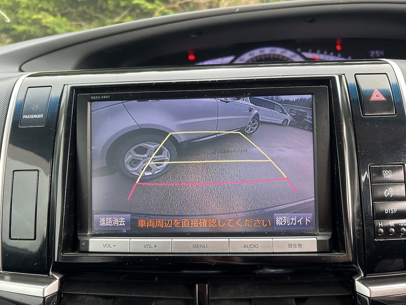 Toyota Estima  - U11659