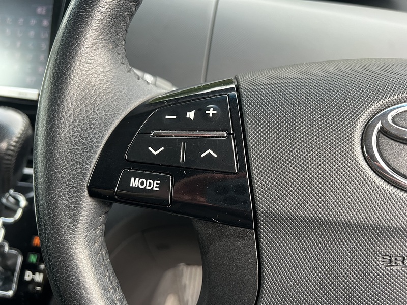 Toyota Estima  - U11659