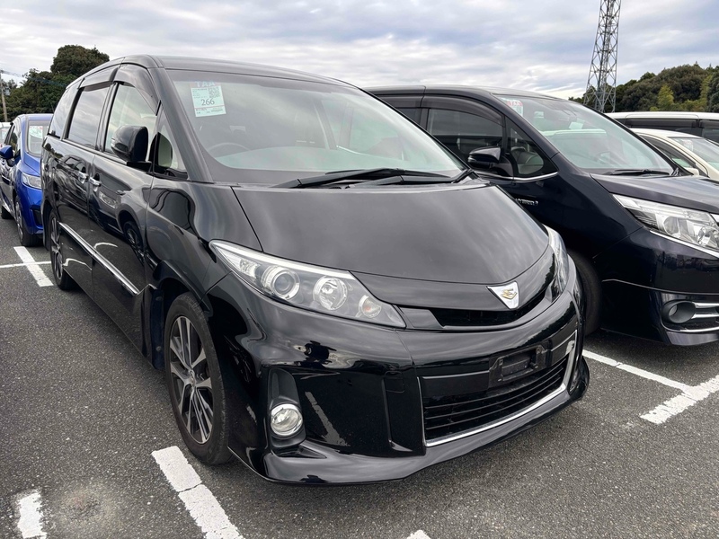 Toyota Estima  - U11659