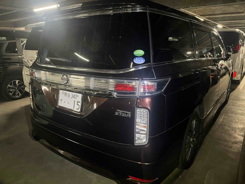 Nissan Elgrand 250 Highway Star - U11660