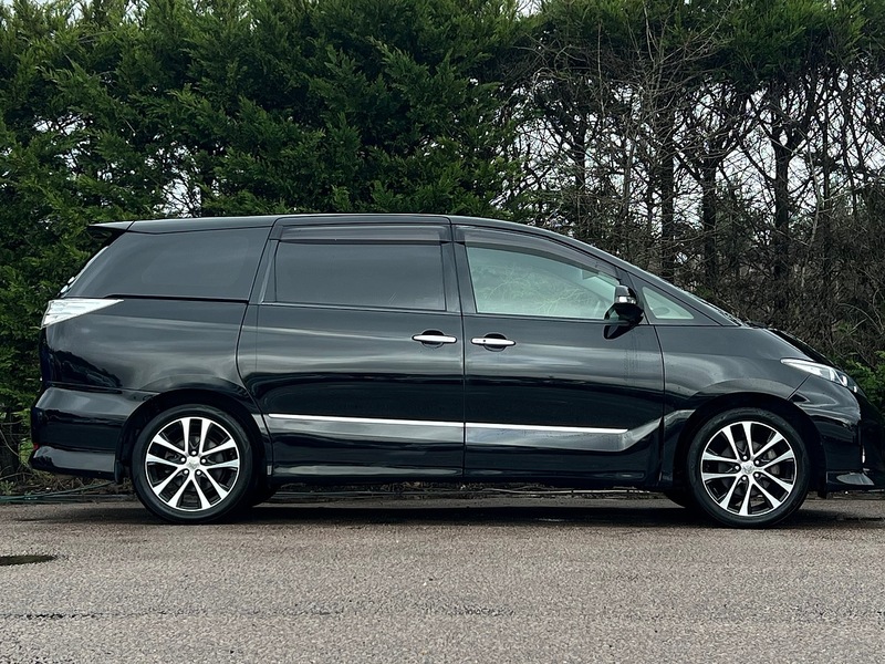 Toyota Estima Aeras Premium Edition - U11661