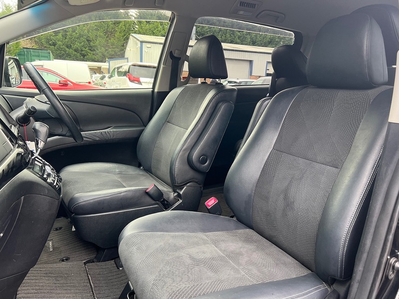 Toyota Estima Aeras Premium Edition - U11661