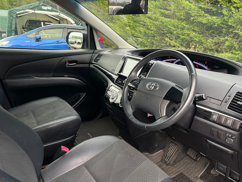 Toyota Estima Aeras Premium Edition - U11661