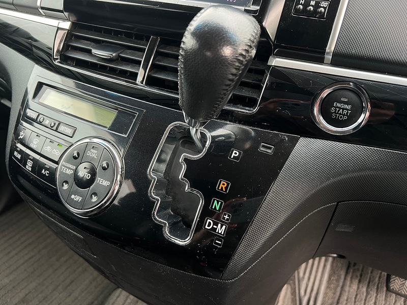 Toyota Estima Aeras Premium Edition - U11661