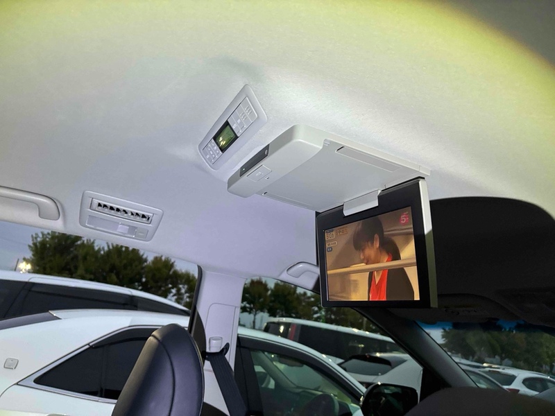 Toyota Estima Aeras Premium Edition - U11661