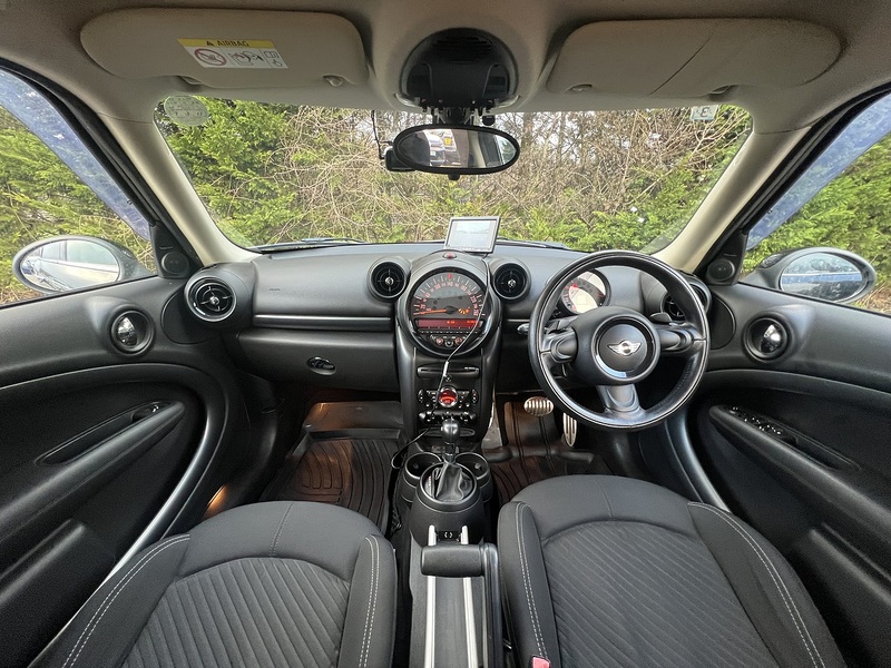Mini Cooper Crossover SD - U11664