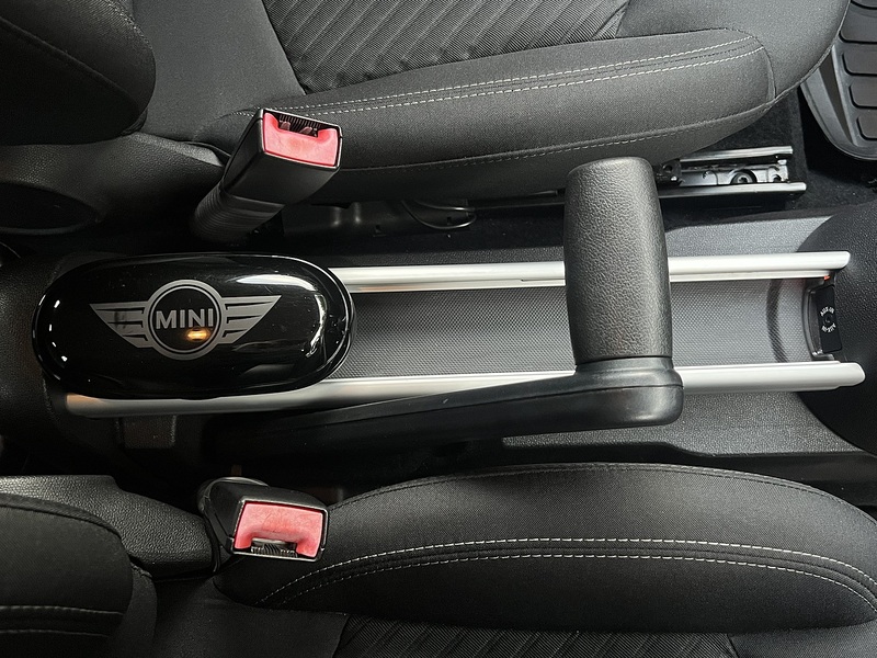 Mini Cooper Crossover SD - U11664