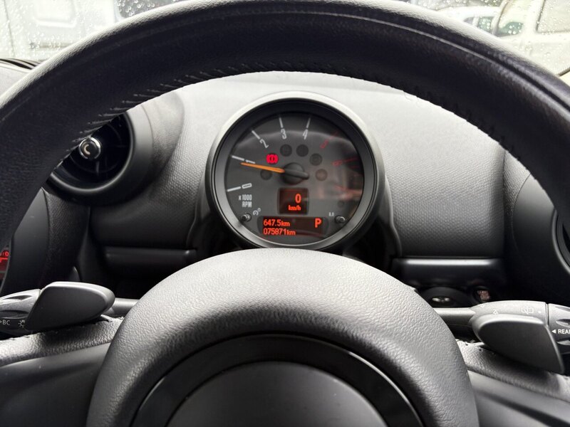 Mini Cooper Crossover SD - U11664