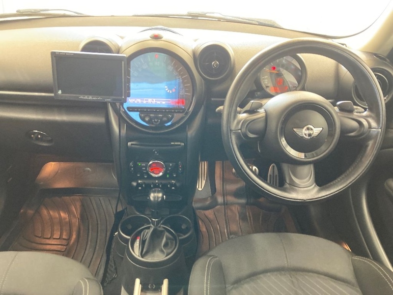 Mini Cooper Crossover SD - U11664