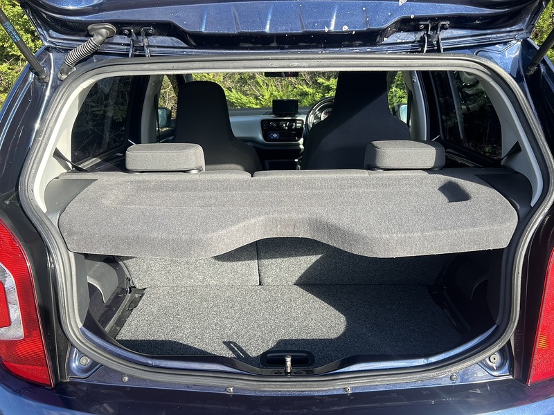 Volkswagen Up High Up - U11665