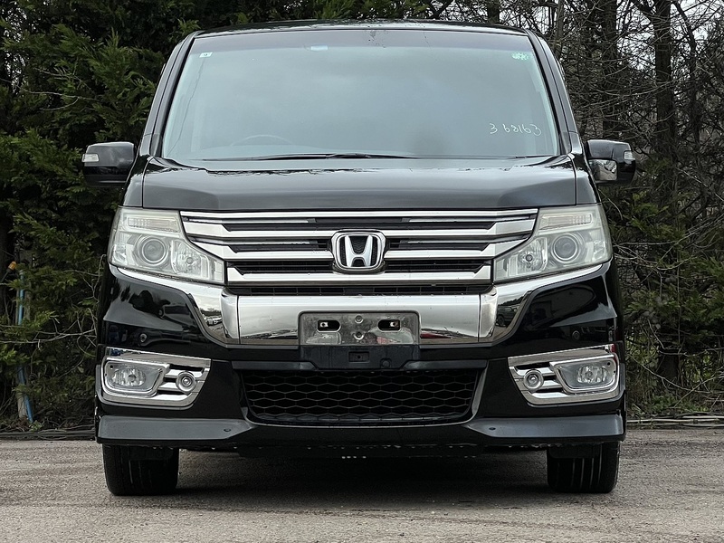 Honda Stepwagon Spada Z Cool Spirit - U11666