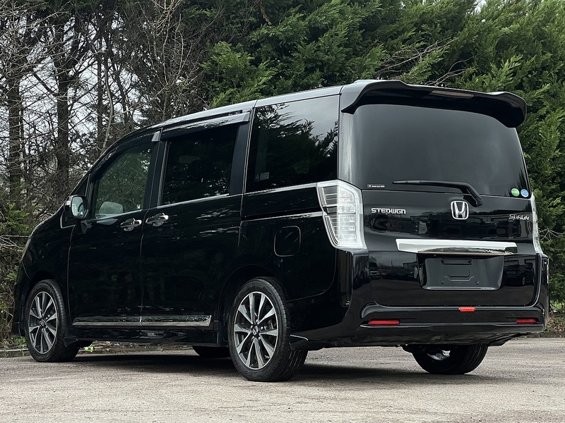 Honda Stepwagon Spada Z Cool Spirit - U11666