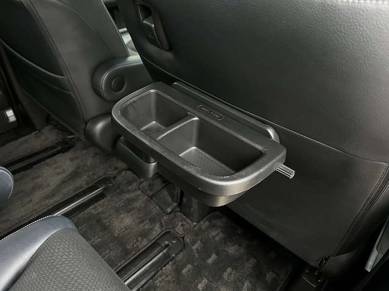 Honda Stepwagon Spada Z Cool Spirit - U11666