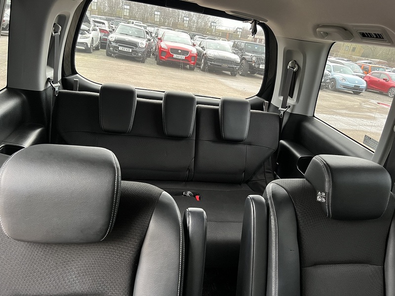 Honda Stepwagon Spada Z Cool Spirit - U11666