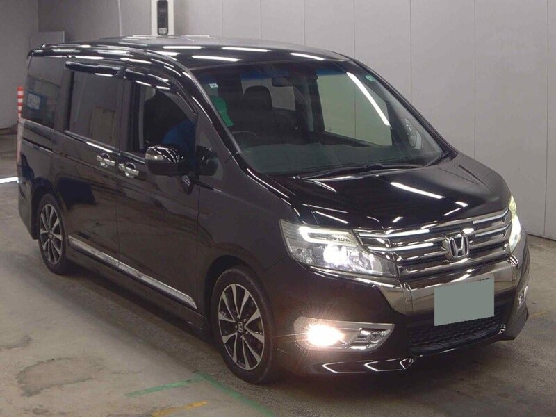 Honda Stepwagon Spada Z Cool Spirit - U11666