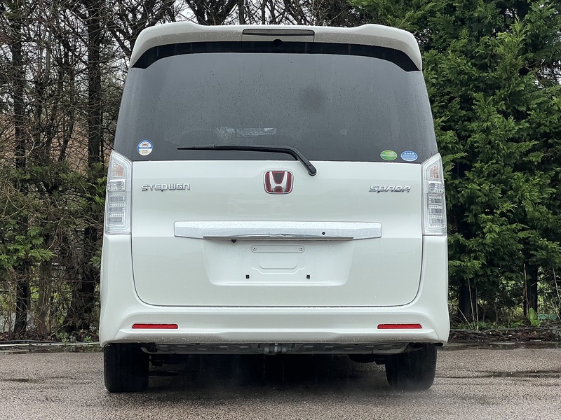 Honda Stepwagon Spada Z - U11667