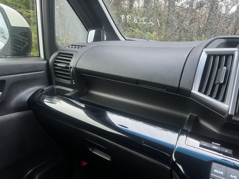 Honda Stepwagon Spada Z - U11667