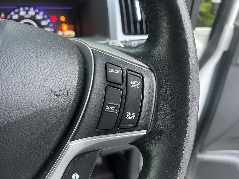 Honda Stepwagon Spada Z - U11667