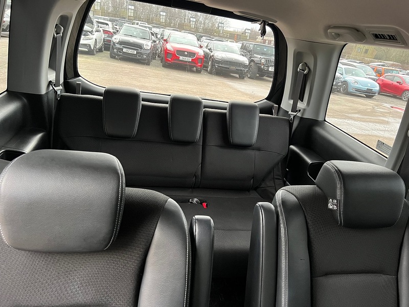 Honda Stepwagon Spada Z Cool Spirit - U11669