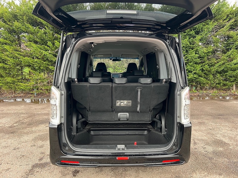 Honda Stepwagon Spada Z Cool Spirit - U11669