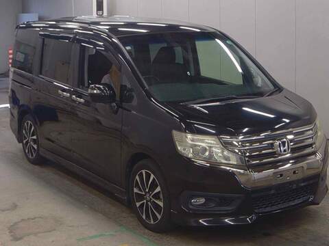 Honda Stepwagon Spada Z 2.0 Automatic 2.0