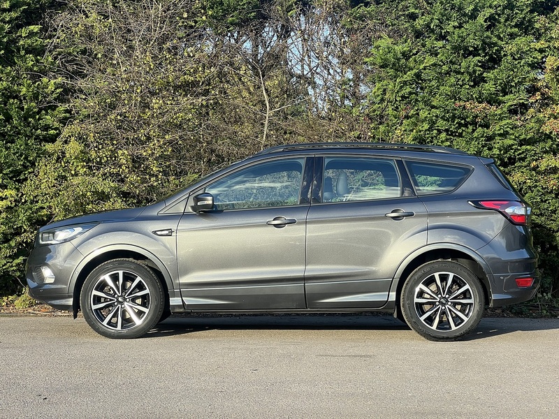 Ford Kuga TDCi ST-Line - U11672