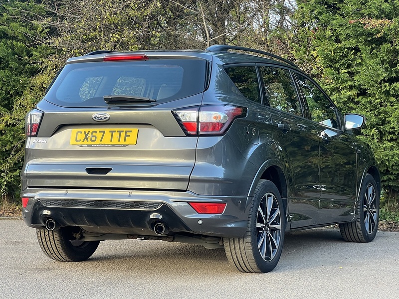 Ford Kuga TDCi ST-Line - U11672