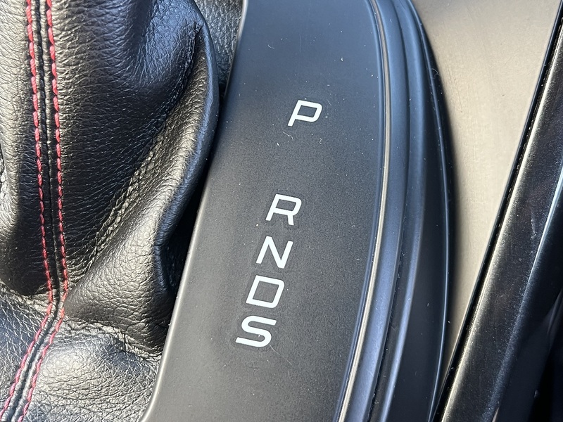 Ford Kuga TDCi ST-Line - U11672