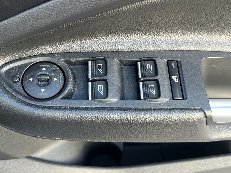 Ford Kuga TDCi ST-Line - U11672