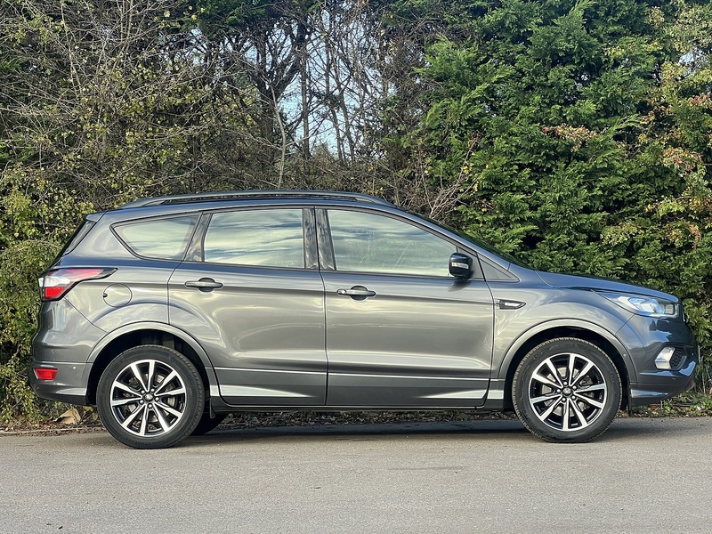 Ford Kuga TDCi ST-Line - U11672