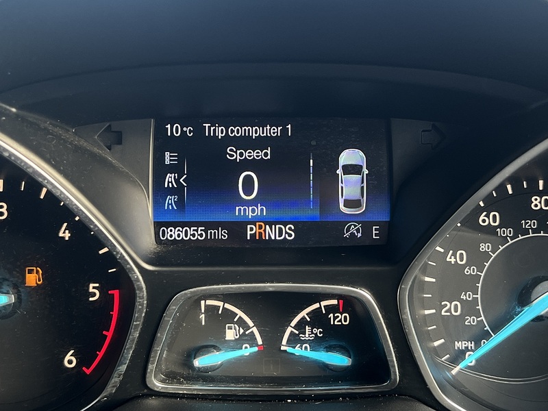 Ford Kuga TDCi ST-Line - U11672