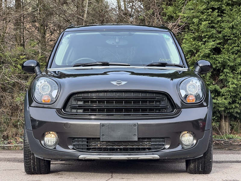 Mini Mini Cooper Crossover - U11673