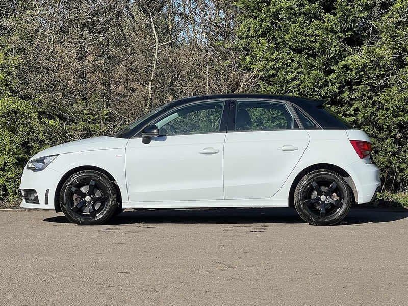 Audi A1 Sportback Tfsi S Line - U11674