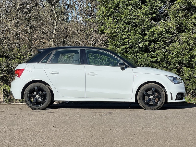 Audi A1 Sportback Tfsi S Line - U11674