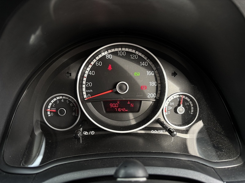 Volkswagen Up High Up - U11675