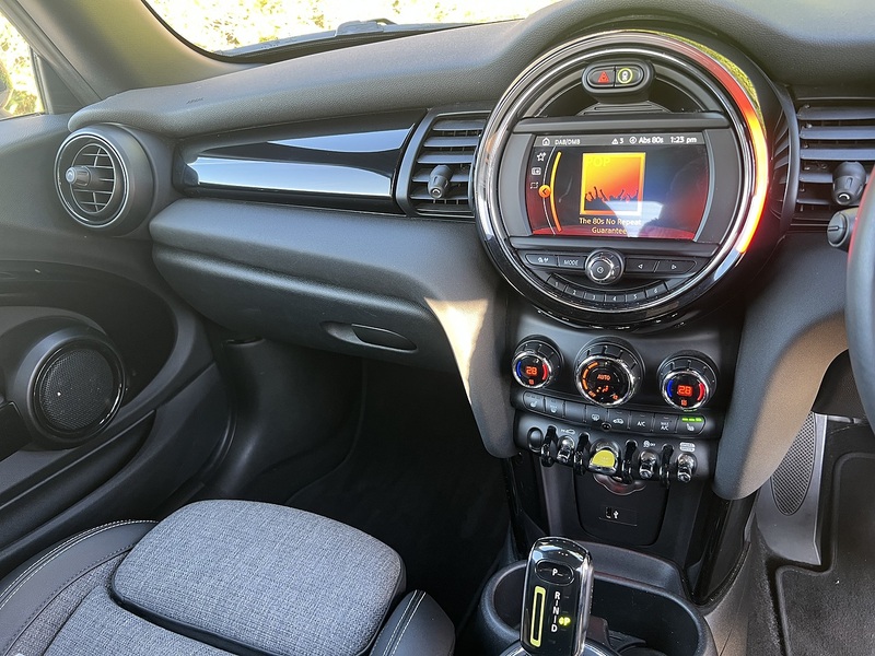 MINI Electric Hatch Cooper SE Level 2 - U11677