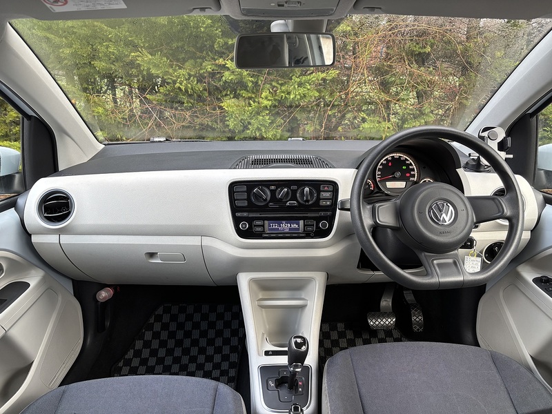 Volkswagen Up Move Up - U11678