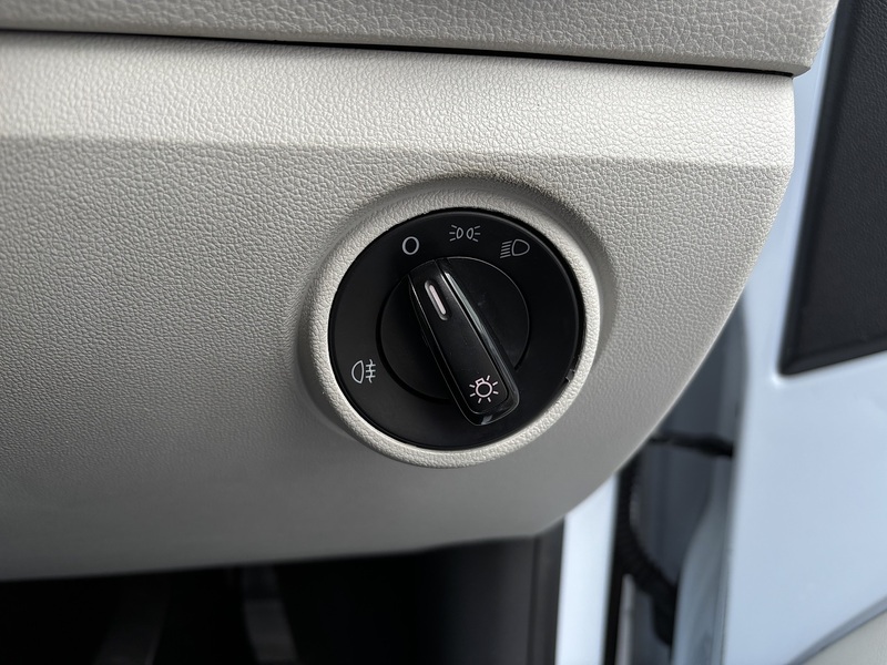 Volkswagen Up Move Up - U11678